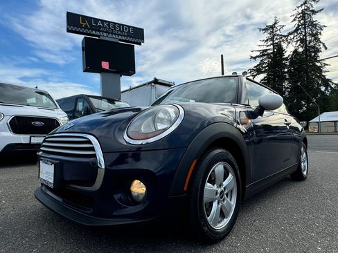 Used 2015 MINI Cooper 2-Door Hardtop FWD image 1