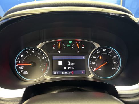 Used 2020 Chevrolet Traverse Premier w/ Redline Edition FWD image 17