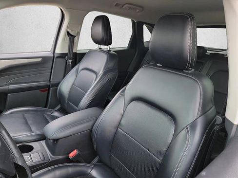 Used 2021 Ford Escape SEL FWD image 10
