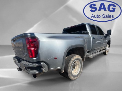 Used 2024 Chevrolet Silverado 3500 High Country AWD/4WD image 3