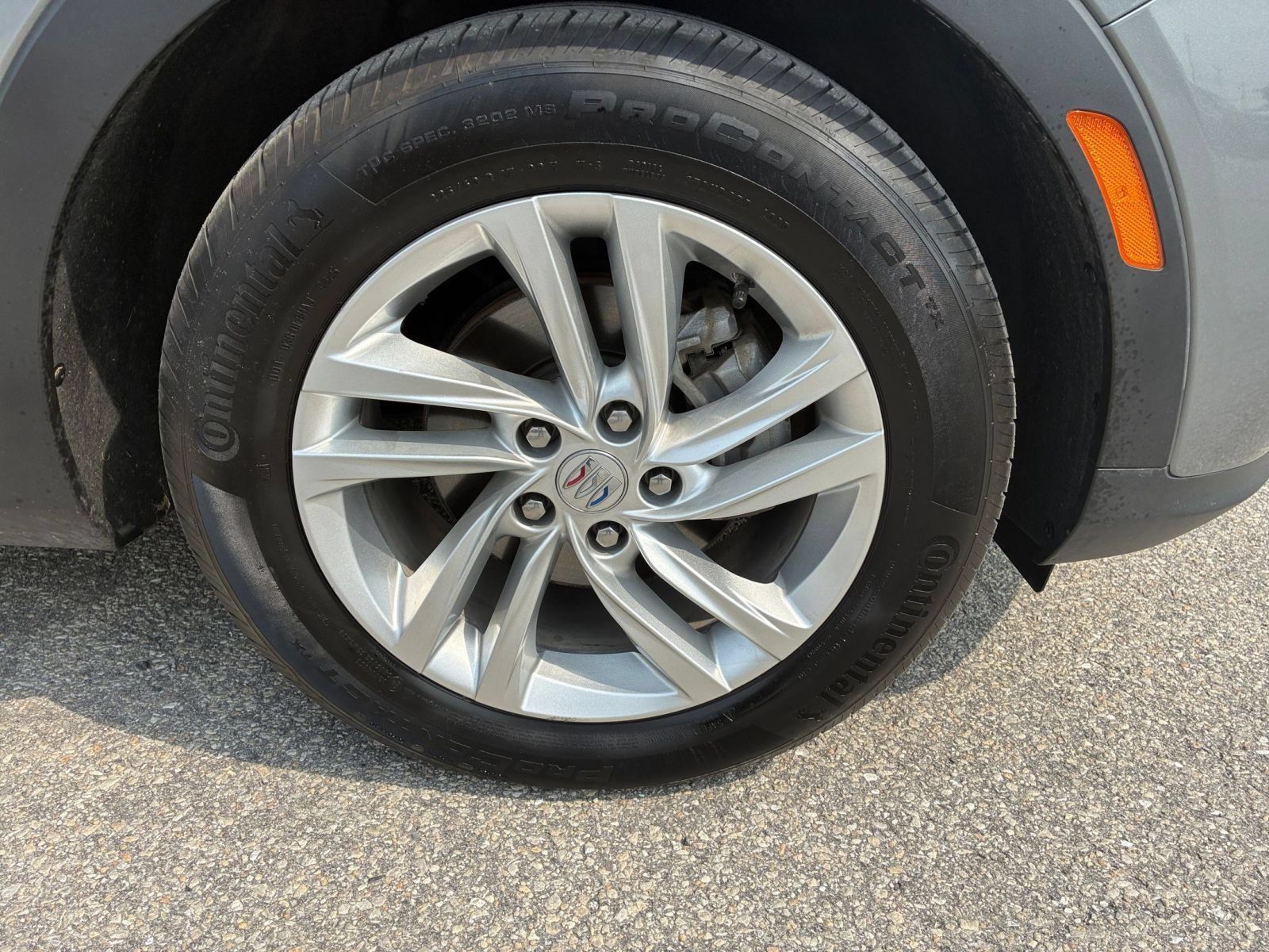 Used 2025 Buick Envista Preferred FWD image 24