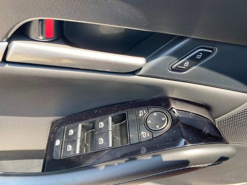 New 2025 MAZDA CX-30 AWD 2.5 S w/ Select Sport Pkg image 12