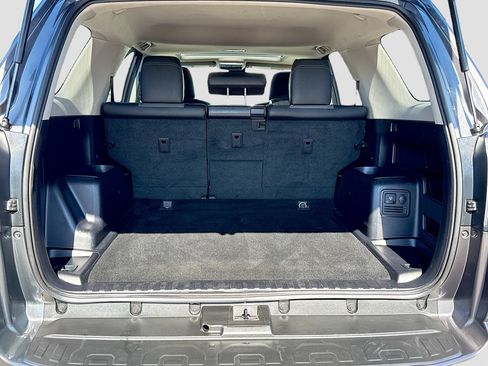 Used 2023 Toyota 4Runner SR5 Premium w/ Moonroof Package RWD image 11
