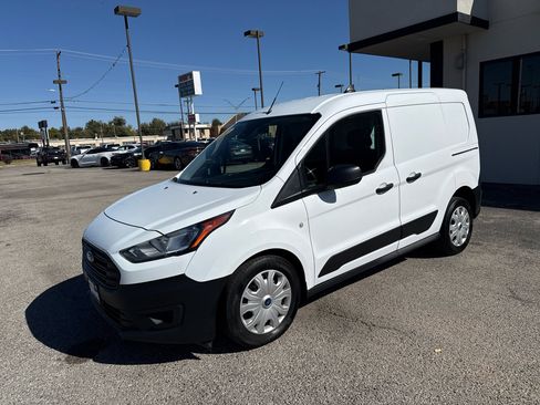 Used 2022 Ford Transit Connect XL image 2