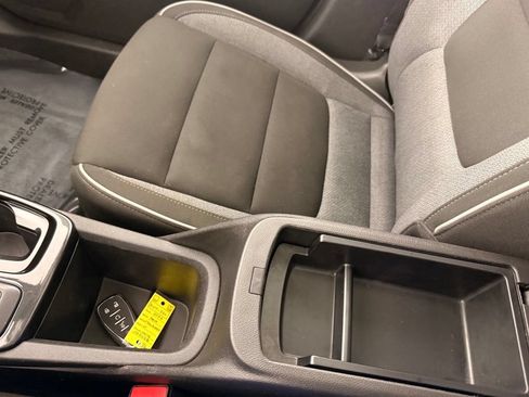 Used 2022 Chevrolet TrailBlazer LT w/ Sun and Liftgate Package FWD image 36