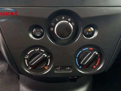 Used 2016 Nissan Versa S Plus FWD image 25