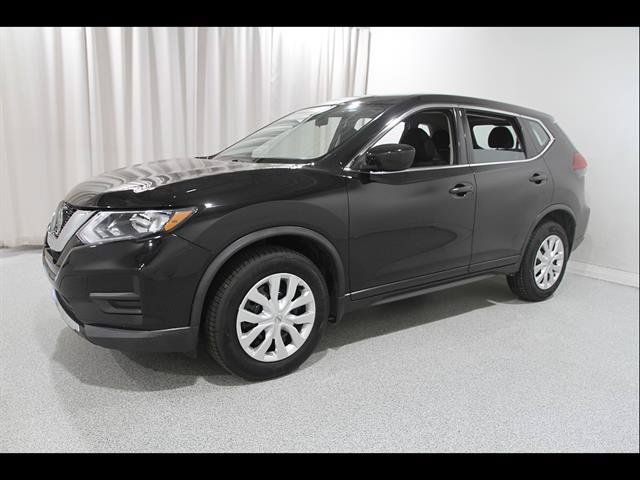 Used 2019 Nissan Rogue S AWD/4WD image 3