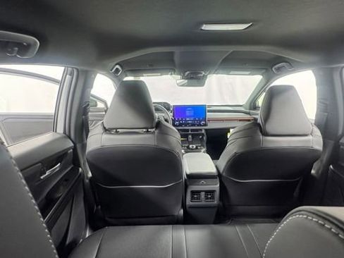 New 2026 Subaru Uncharted AWD image 18