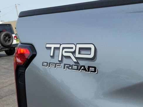 New 2026 Toyota Tacoma TRD Off-Road AWD/4WD image 7