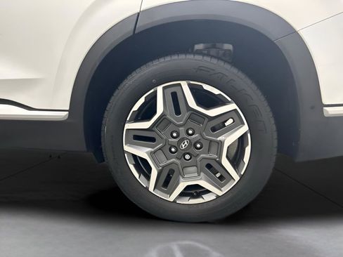 Used 2022 Hyundai Santa Fe Limited image 13