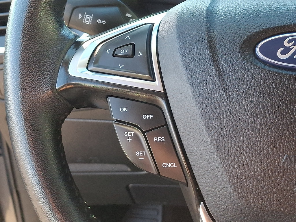 Used 2024 Ford Edge Titanium AWD/4WD image 21