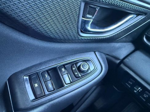 Used 2022 Subaru Outback Premium image 27