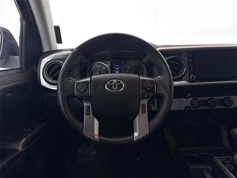 Certified 2022 Toyota Tacoma SR5 image 27