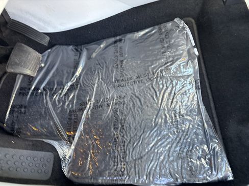 Certified 2021 Jeep Cherokee Limited w/ Elite Package image 17