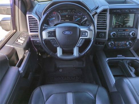 Certified 2018 Ford F450 Platinum w/ Platinum Ultimate Package image 16