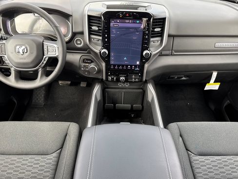 New 2026 RAM 1500 4x4 Crew Cab image 12