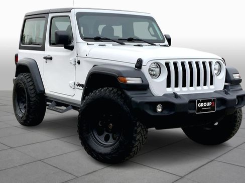 Used 2023 Jeep Wrangler Sport image 2