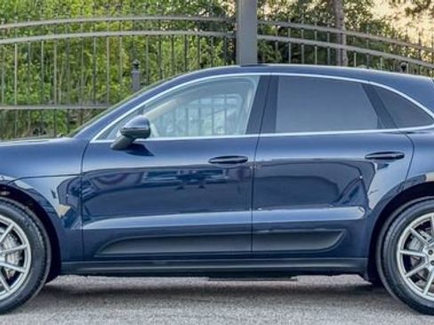 Used 2017 Porsche Macan S image 3