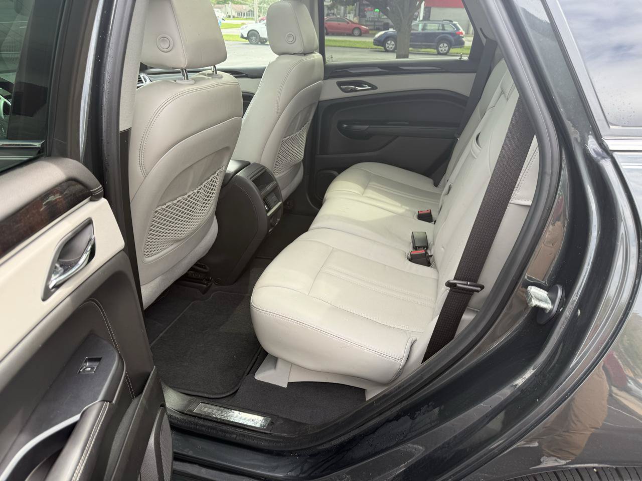 Used 2014 Cadillac SRX Performance w/ Driver Awareness Package FWD image 23
