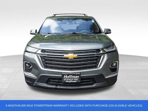 Used 2022 Chevrolet Traverse LT w/ LPO, Cargo Package AWD/4WD image 2