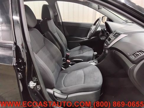 Used 2017 Hyundai Accent SE FWD image 14