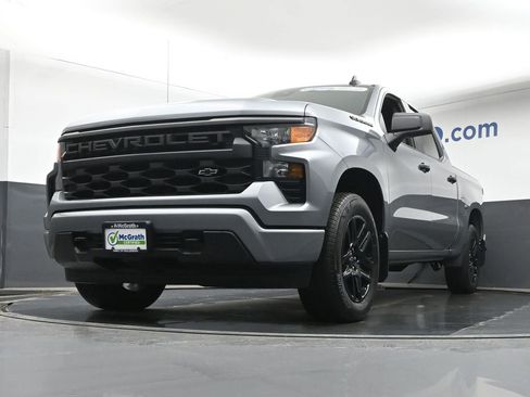 Used 2023 Chevrolet Silverado 1500 Custom w/ LPO, Dark Essentials Package image 6