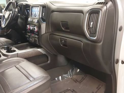 Used 2022 GMC Sierra 2500 Denali AWD/4WD image 41