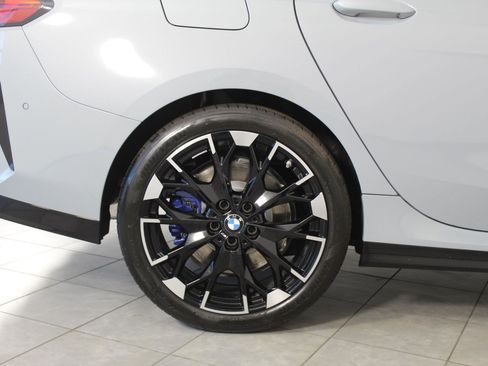 New 2026 BMW M235i xDrive w/ Technology Package AWD/4WD image 10