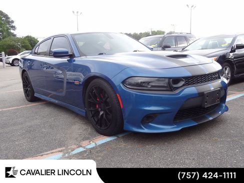 Used 2020 Dodge Charger Scat Pack w/ Navigation & Travel Group RWD image 1