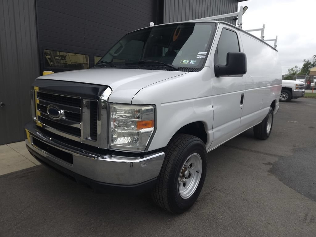 Used 2013 Ford E-250 and Econoline 250 w/ Commercial Cargo Van Pkg RWD image 2