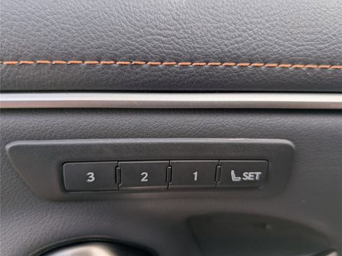 Used 2024 Lexus ES 350 w/ Technology Package image 21