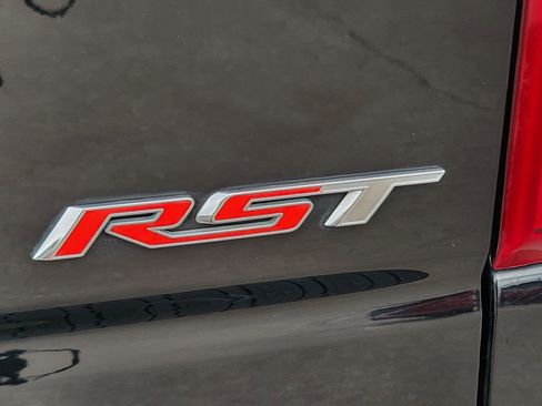Used 2023 Chevrolet Silverado 1500 RST AWD/4WD image 16