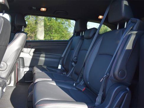 Used 2024 Honda Odyssey Sport image 25