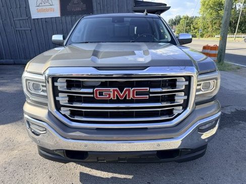 Used 2017 GMC Sierra 1500 SLT RWD image 2