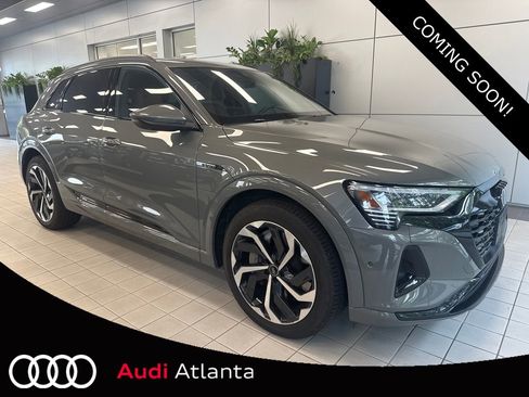 Used 2024 Audi Q8 e-tron Prestige w/ Prestige Package AWD/4WD image 1
