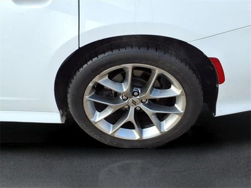 Used 2019 Dodge Charger R/T w/ Plus Group image 7