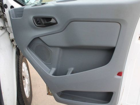 Used 2015 Ford Transit 250 130 Low Roof w/ Exterior Upgrade Package RWD image 7