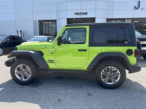 Used 2021 Jeep Wrangler Sport AWD/4WD image 2