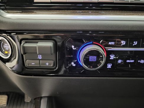 New 2026 Chevrolet Silverado 1500 RST w/ RST All Star Premium Package image 9