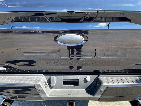 Used 2023 Ford F150 Lariat w/ Equipment Group 502A High AWD/4WD image 27