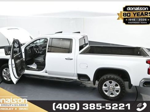 Used 2021 Chevrolet Silverado 2500 LTZ w/ LTZ Texas Edition AWD/4WD image 27