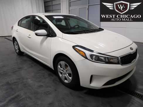 Used 2018 Kia Forte LX w/ LX Rear Camera Package FWD image 1