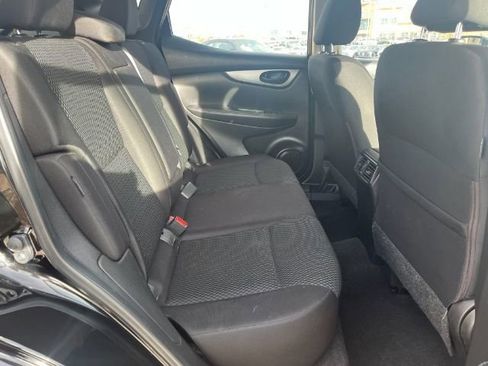Used 2021 Nissan Rogue Sport S AWD/4WD image 16