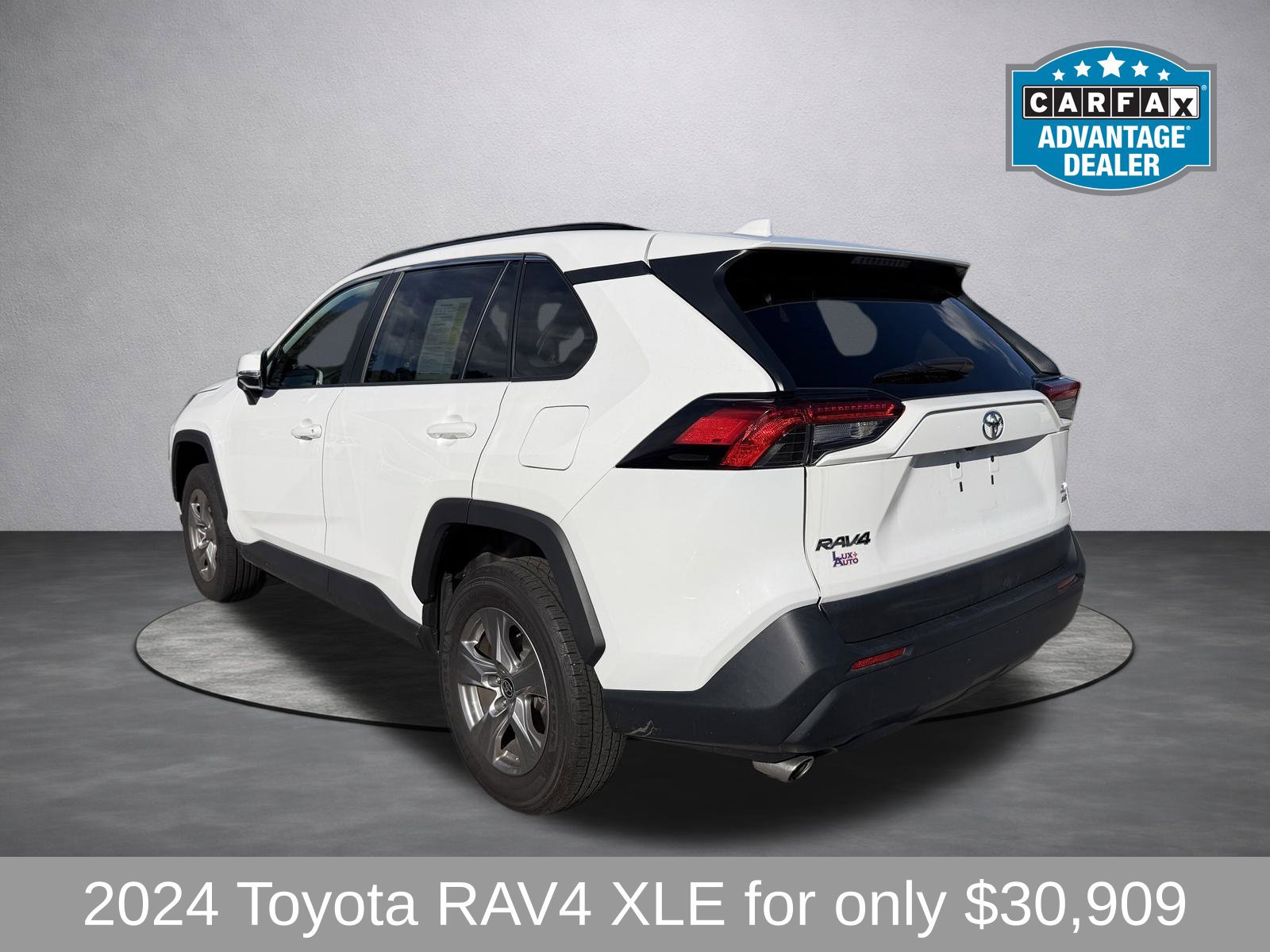 Used 2024 Toyota RAV4 XLE w/ Weather Package AWD/4WD image 5