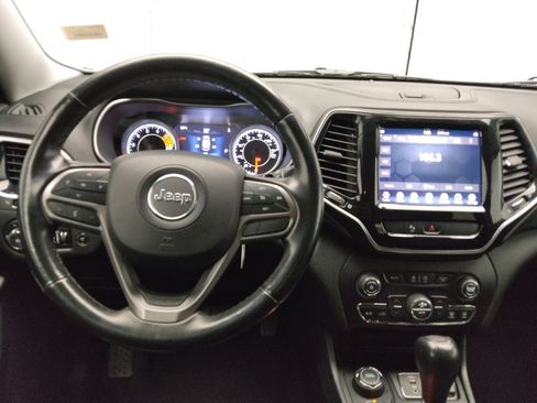 Used 2019 Jeep Cherokee Limited image 22