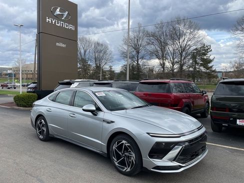 New 2026 Hyundai Sonata SEL image 2