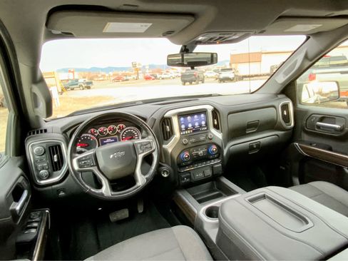 Used 2019 Chevrolet Silverado 1500 RST image 34