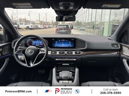 Used 2025 Mercedes-Benz GLS 450 GLS 450 image 2