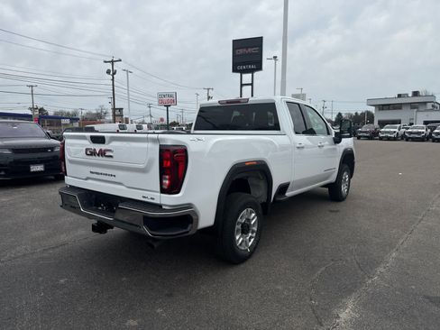 New 2026 GMC Sierra 2500 SLE image 5