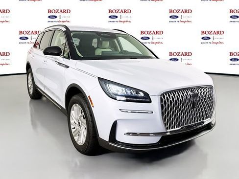 New 2026 Lincoln Corsair Premiere image 1